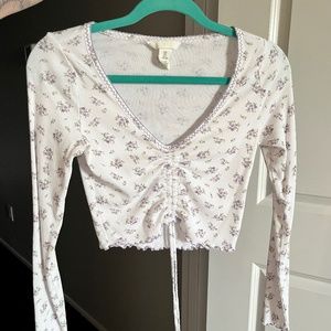 H&M Long sleeve floral tee